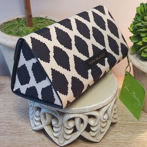 Vera Bradley Foldable Sunglass Case ~ Ikat Spots~ NWT